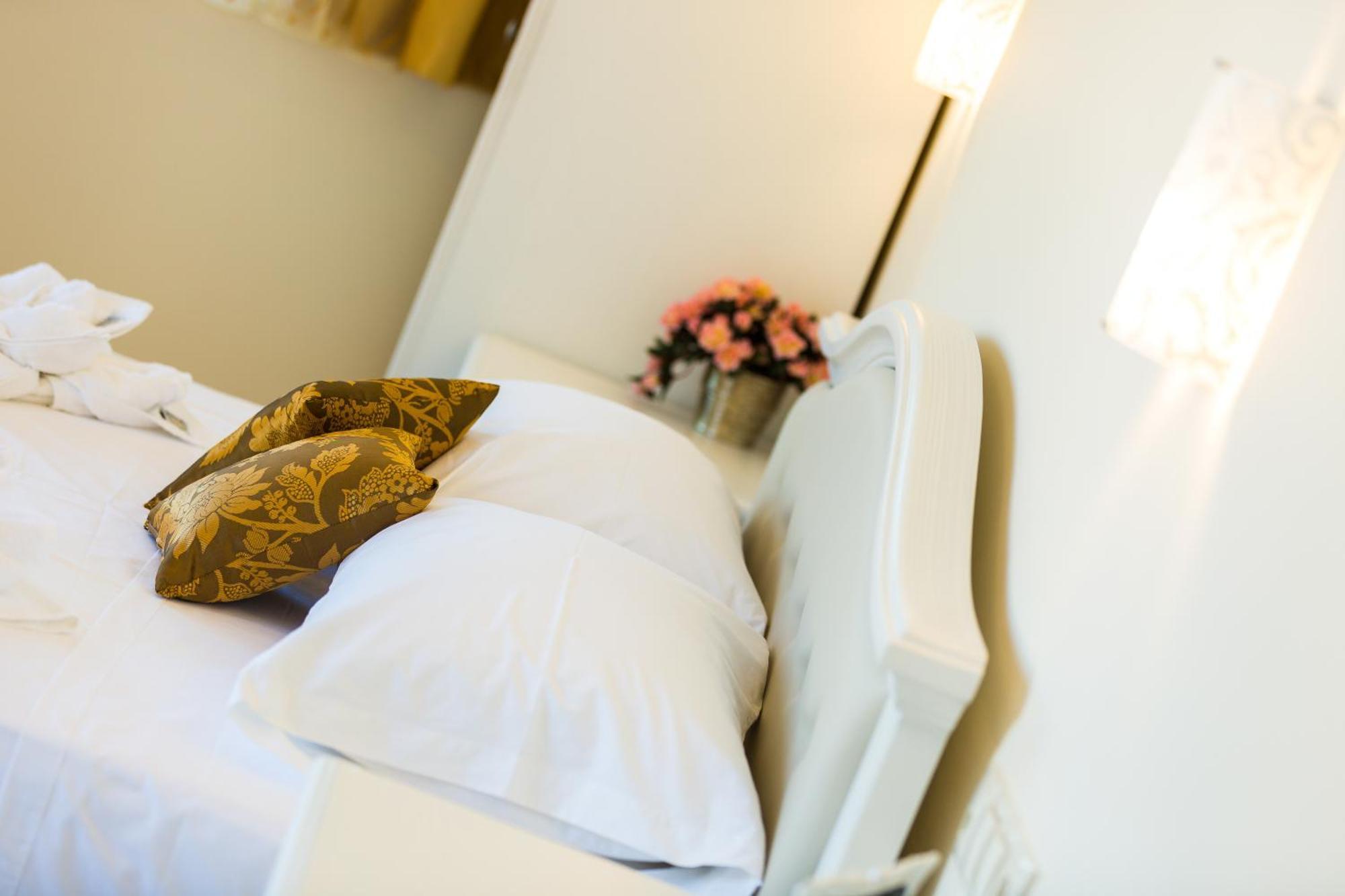ريثيمنو Polyxenia Suites المظهر الخارجي الصورة