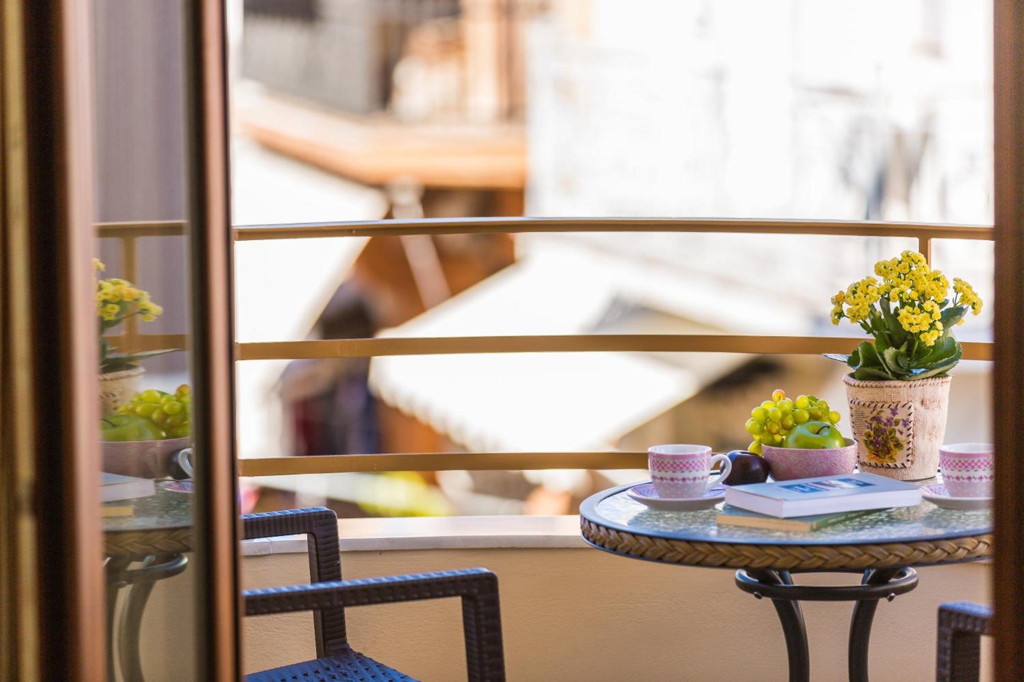 ريثيمنو Polyxenia Suites المظهر الخارجي الصورة