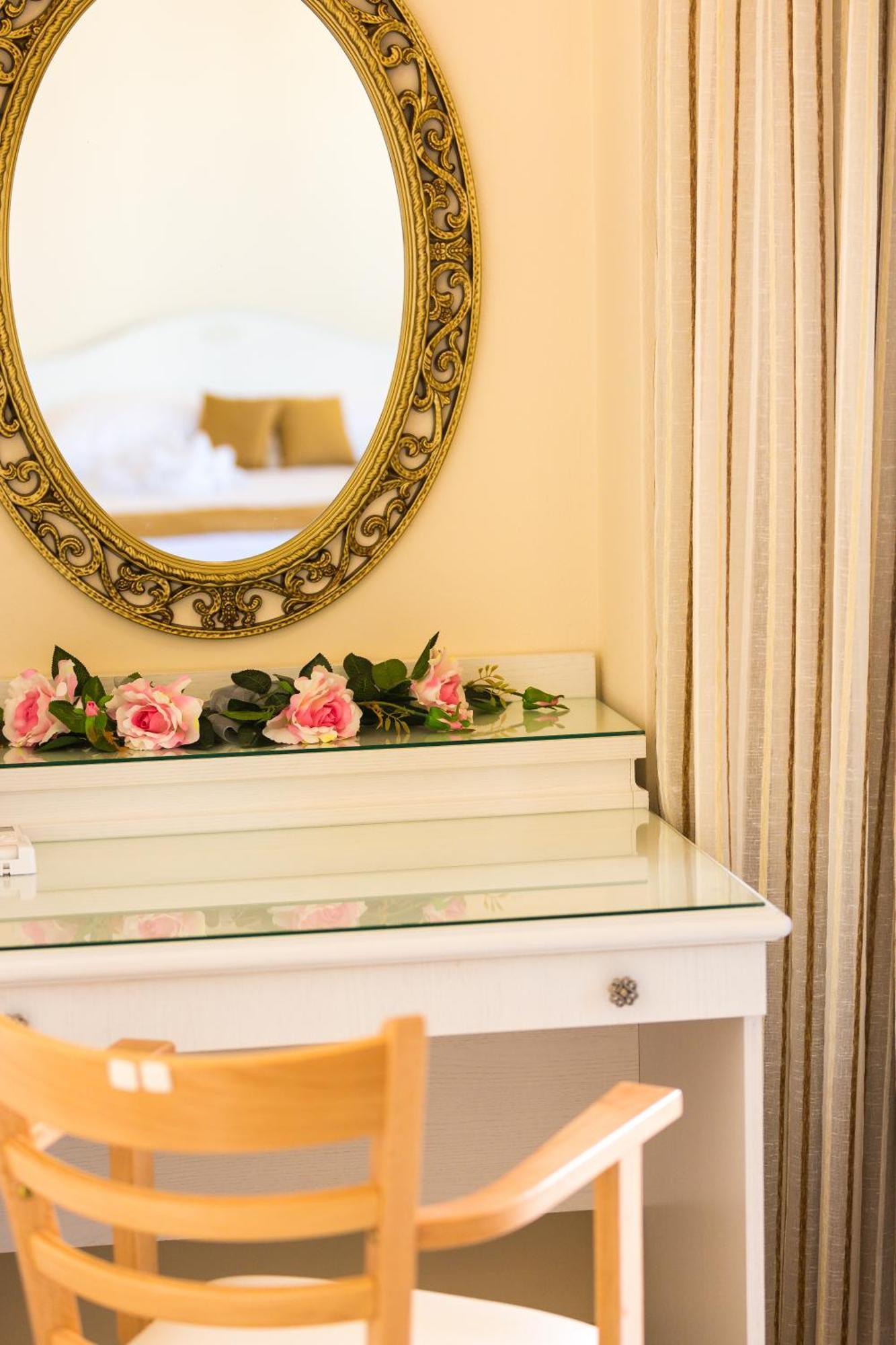 ريثيمنو Polyxenia Suites المظهر الخارجي الصورة