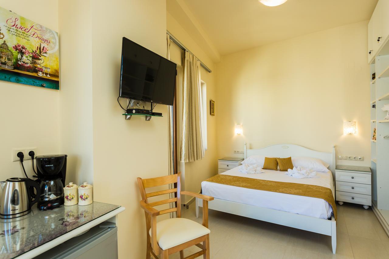 ريثيمنو Polyxenia Suites المظهر الخارجي الصورة