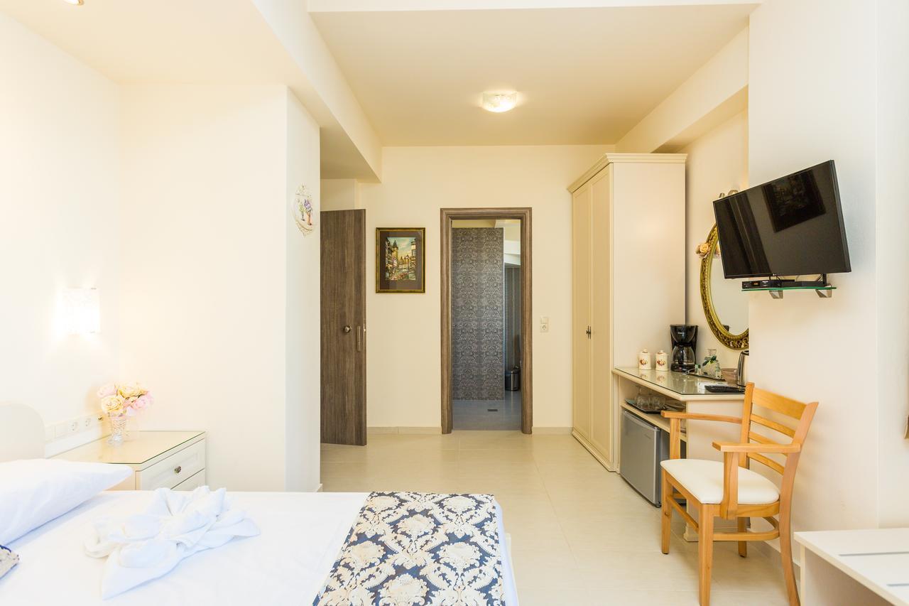 ريثيمنو Polyxenia Suites المظهر الخارجي الصورة